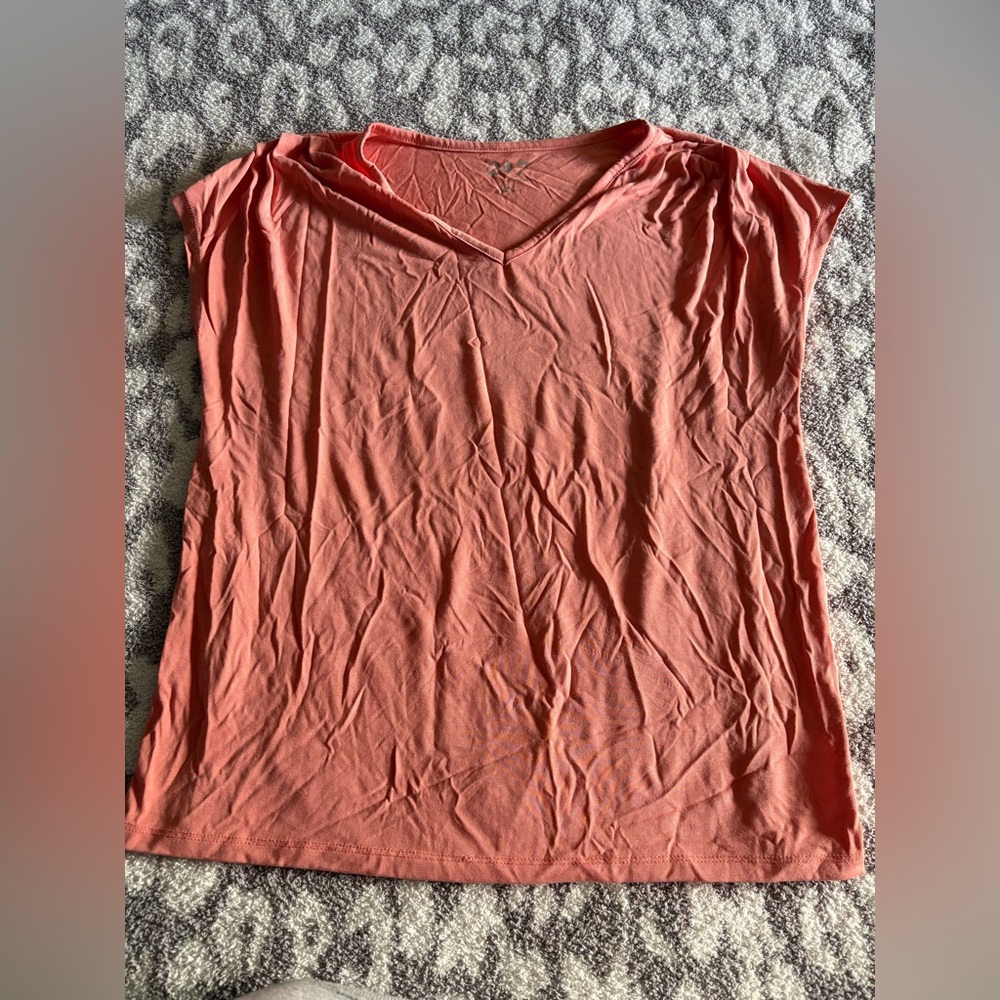 v-neck loose top